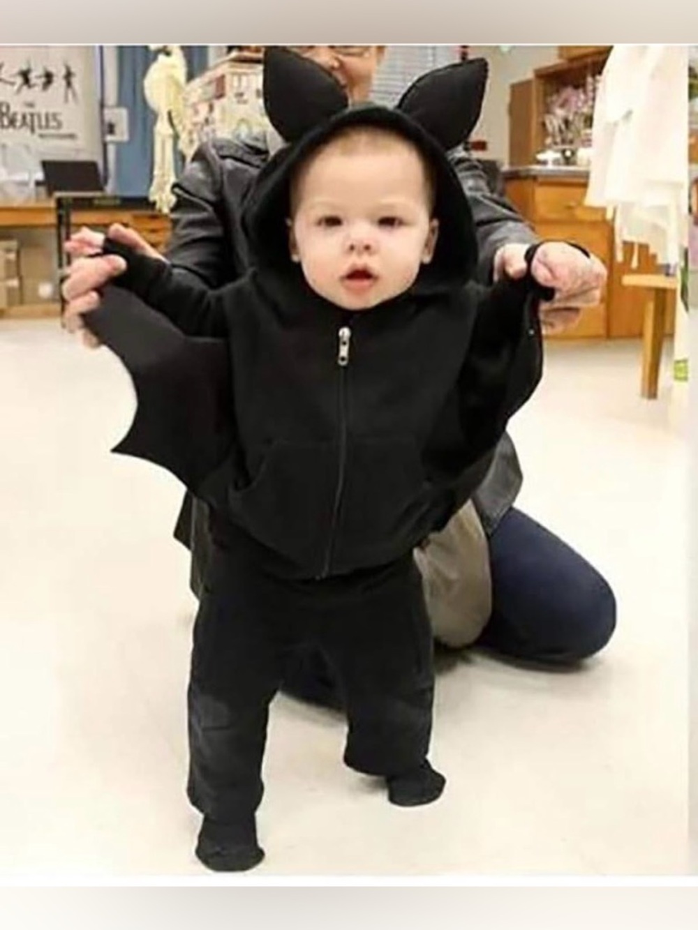 Baby boy/girl black Bat Hoodie & Pants Set - Cute Ear Hood 18-24m